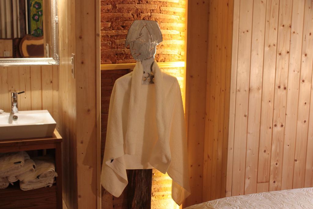 Le Clos Mandalou Bed and Breakfast Saint-Pompont Habitación foto